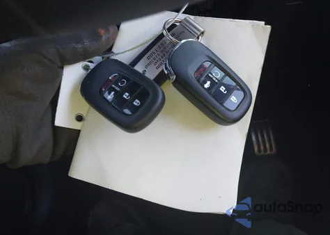 2025 Honda Civic Hybrid Sport/Sport Touring из США, поврежденный, VIN 2HGFE4F81SH303403